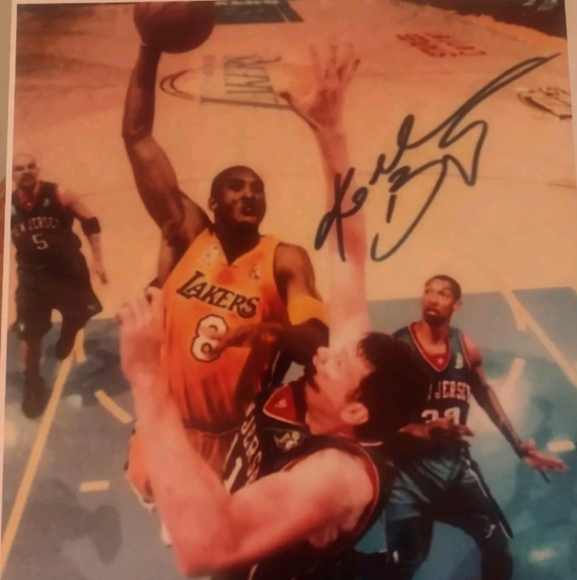NEW!💯 KOBE BRYANT LAKERS 8.5x11 ULTRA GLOSSY VINTAGE REPRINT BASKETBALL POSTER! - Picture 4 of 8